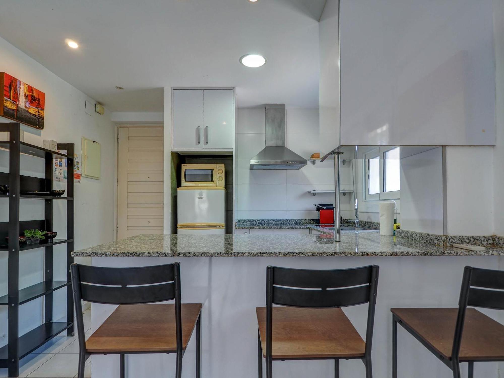 Los Globos Beach Studio By Hello Homes סיטגס מראה חיצוני תמונה