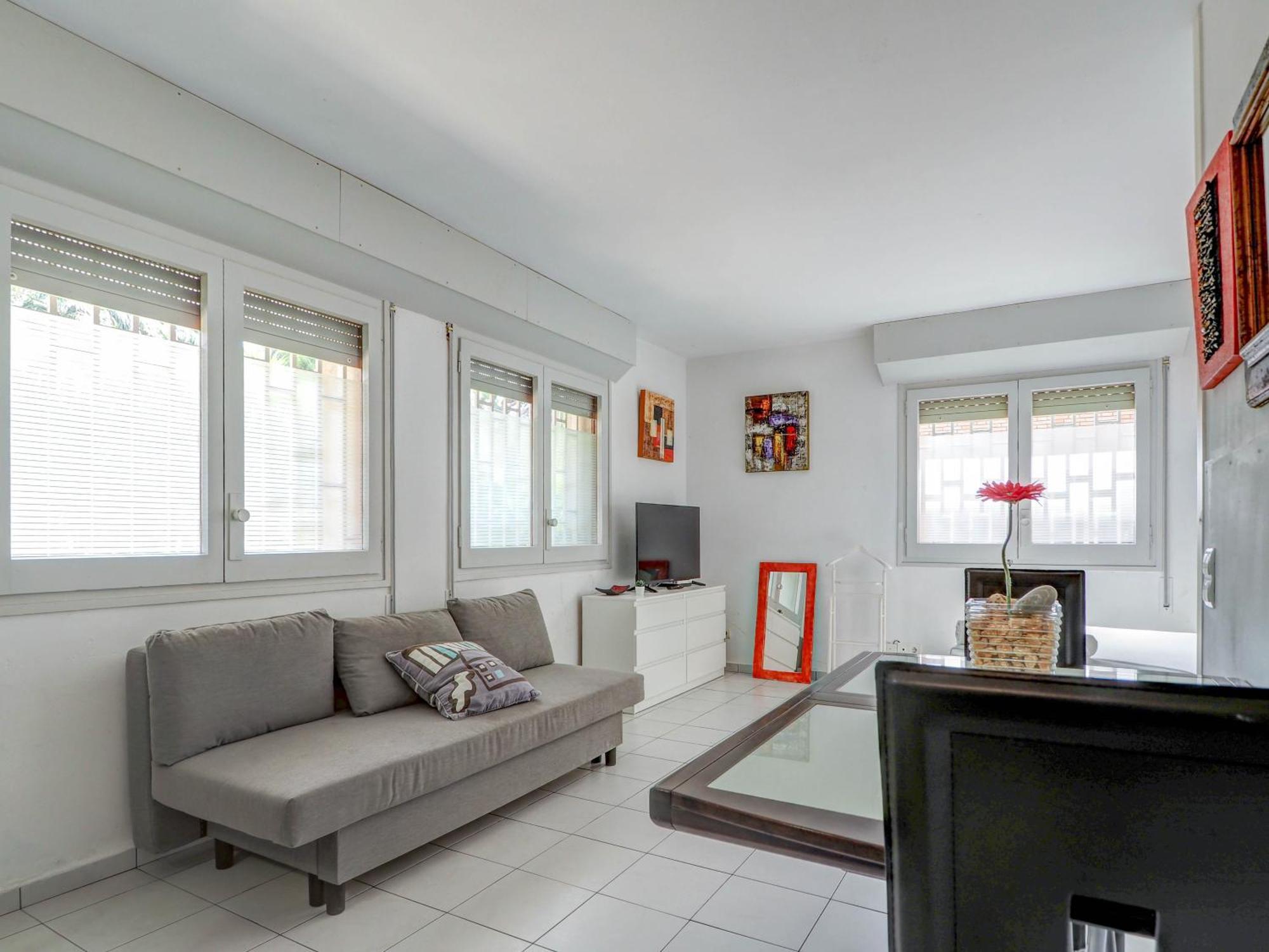 Los Globos Beach Studio By Hello Homes סיטגס מראה חיצוני תמונה