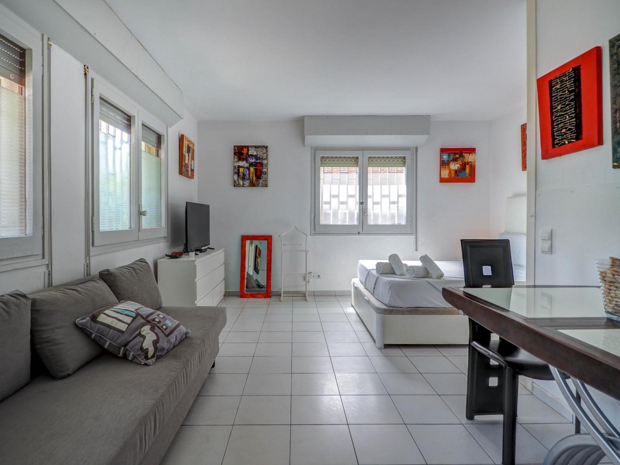 Los Globos Beach Studio By Hello Homes סיטגס מראה חיצוני תמונה