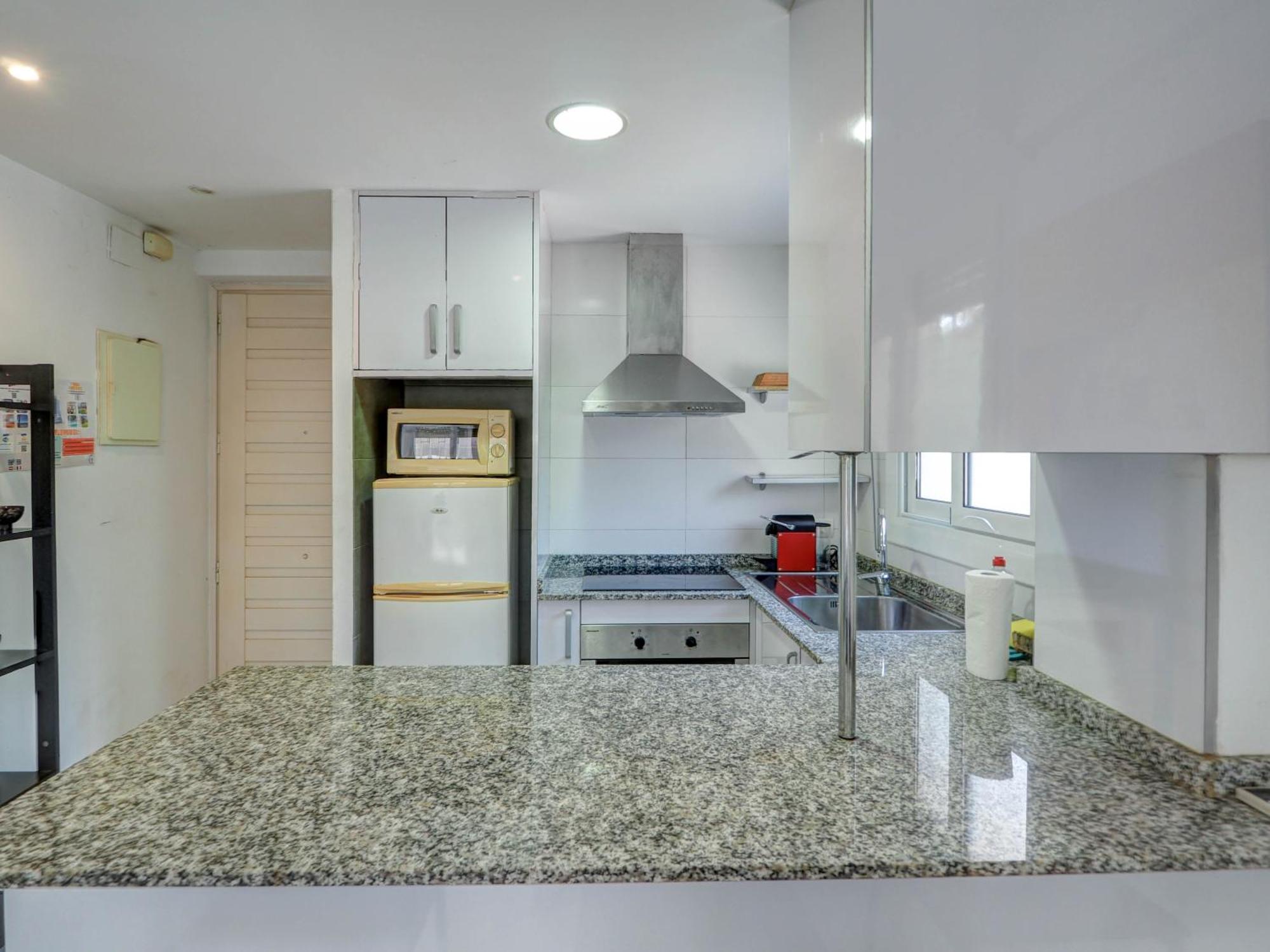 Los Globos Beach Studio By Hello Homes סיטגס מראה חיצוני תמונה
